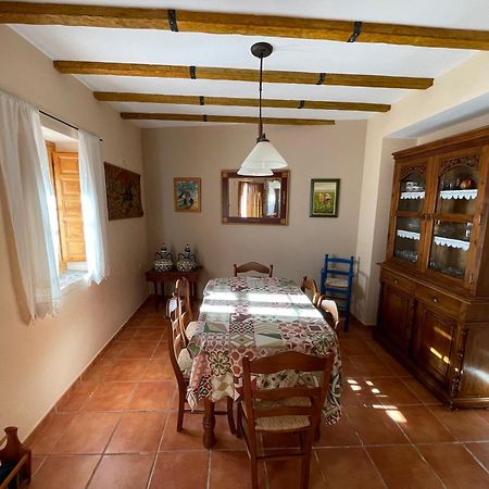 CASA PETRA : Bonita casa rural en Yunquera Exterior foto